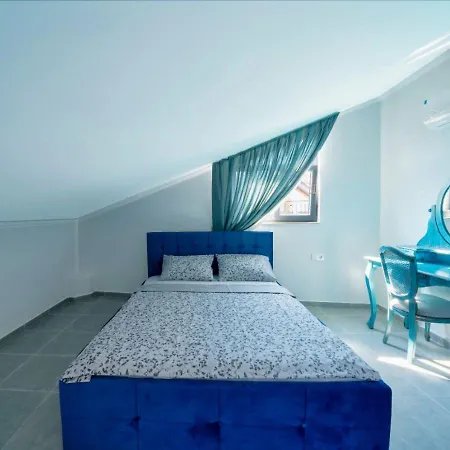 Only Blue Rhapsody 3 Апартаменты